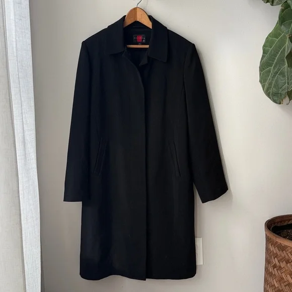 Gallery Vintage Long Black Fleece Lined Trench Overcoat - Picture 2 of 8